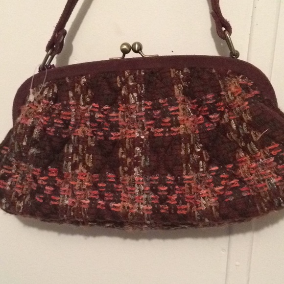 Vera Bradley clutch purse.. Trending Great For Fall - Picture 2 of 4